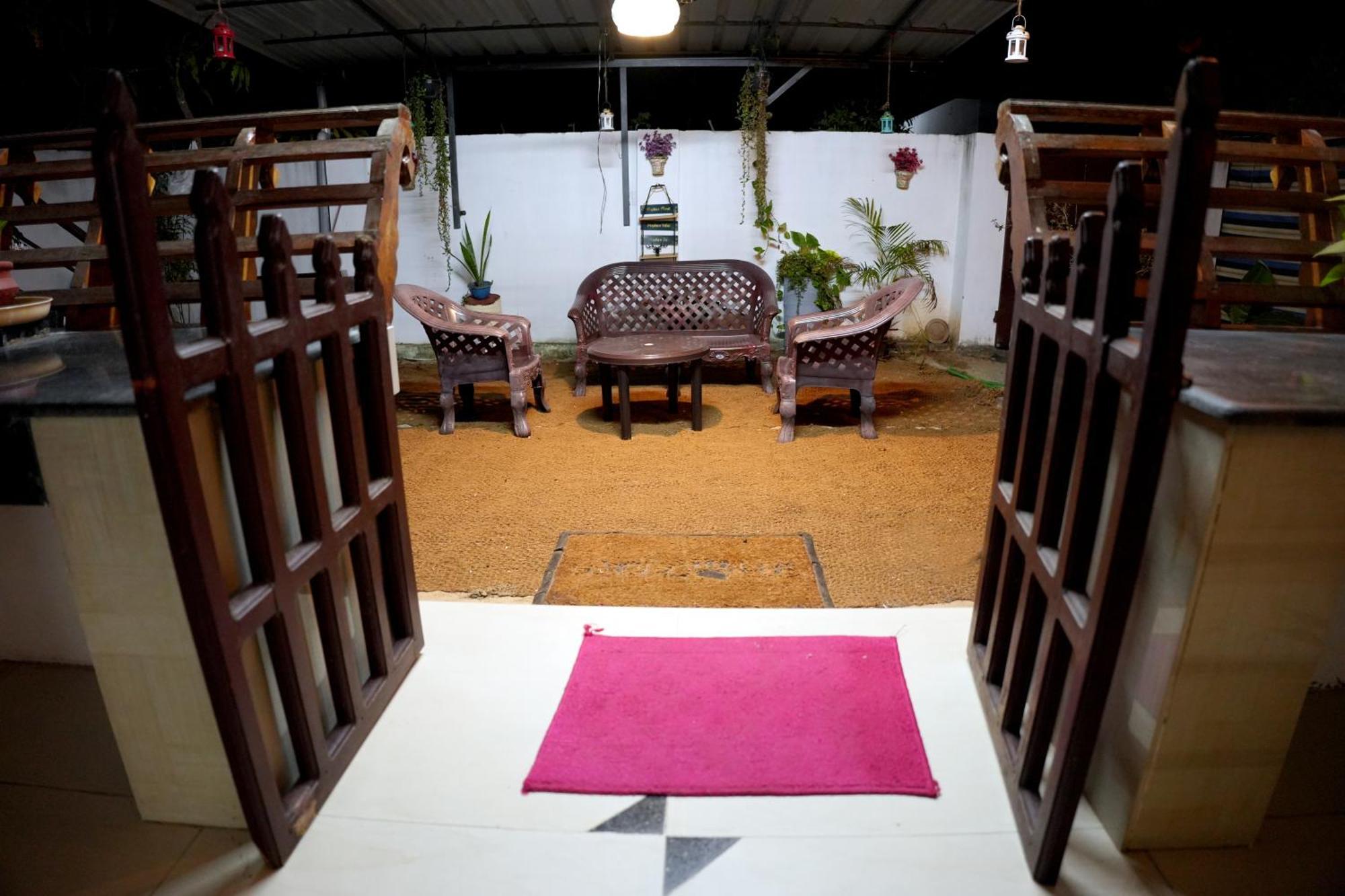 Jeehaa Homestay アーラップーザ県 エクステリア 写真